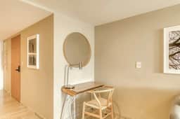 City Living in Chic XL Studio - Image 5