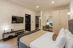 Parque Lincoln 1 Bedroom w AC - Image 5