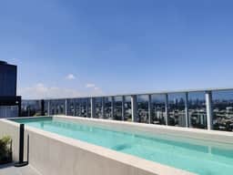 Deluxe Studio Loft with Balcony near Midtown Mall - Image 5