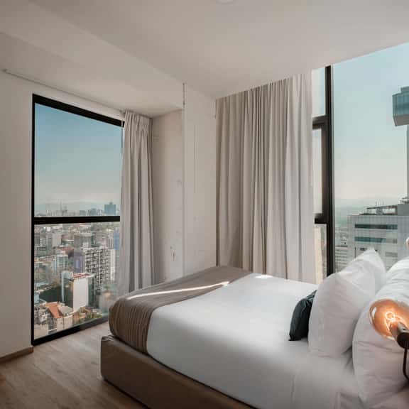 Reforma 1-Bedroom - Image 1
