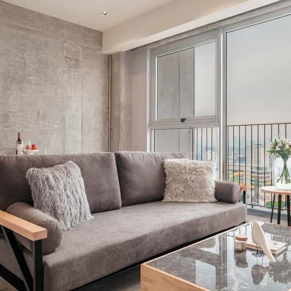 Ultra-Luxury 1-Bedroom with Balcony and City View - Image 1