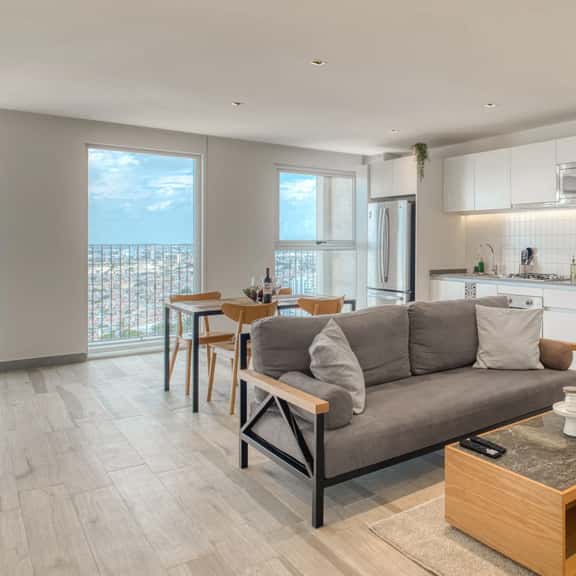 Midtown Two-Bedroom on 25th Floor w/ Amazing View - Image 1