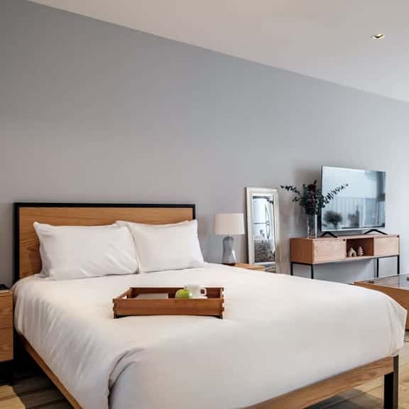 Deluxe Studio Loft with Balcony near Midtown Mall - Image 1