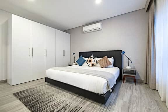 Deluxe 2-Bed Apartment in Polanco w/ Gym & Terrace - Image 3