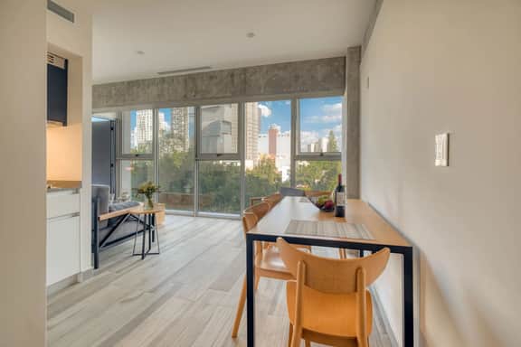 Providencia Superior 1-Bedroom in Modern Tower - Image 2