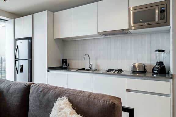 Deluxe Studio Loft with Balcony near Midtown Mall - Image 4