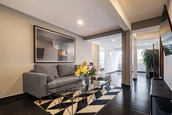 2-Bedroom Apartment in Polanco w/ Gym & Terrace - Image 1