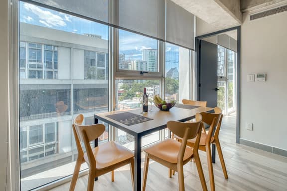 Providencia 1-Bedroom/1½-Bathroom in Luxury Tower - Image 1